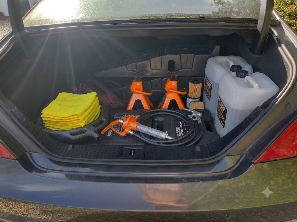 Car boot with tools